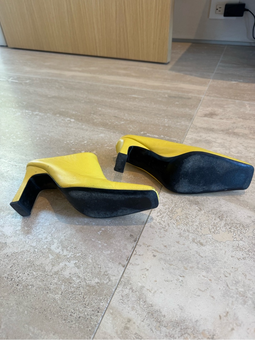 Simon Miller Yellow Leather Square-Toe Mule Heels - Picture 4 of 7